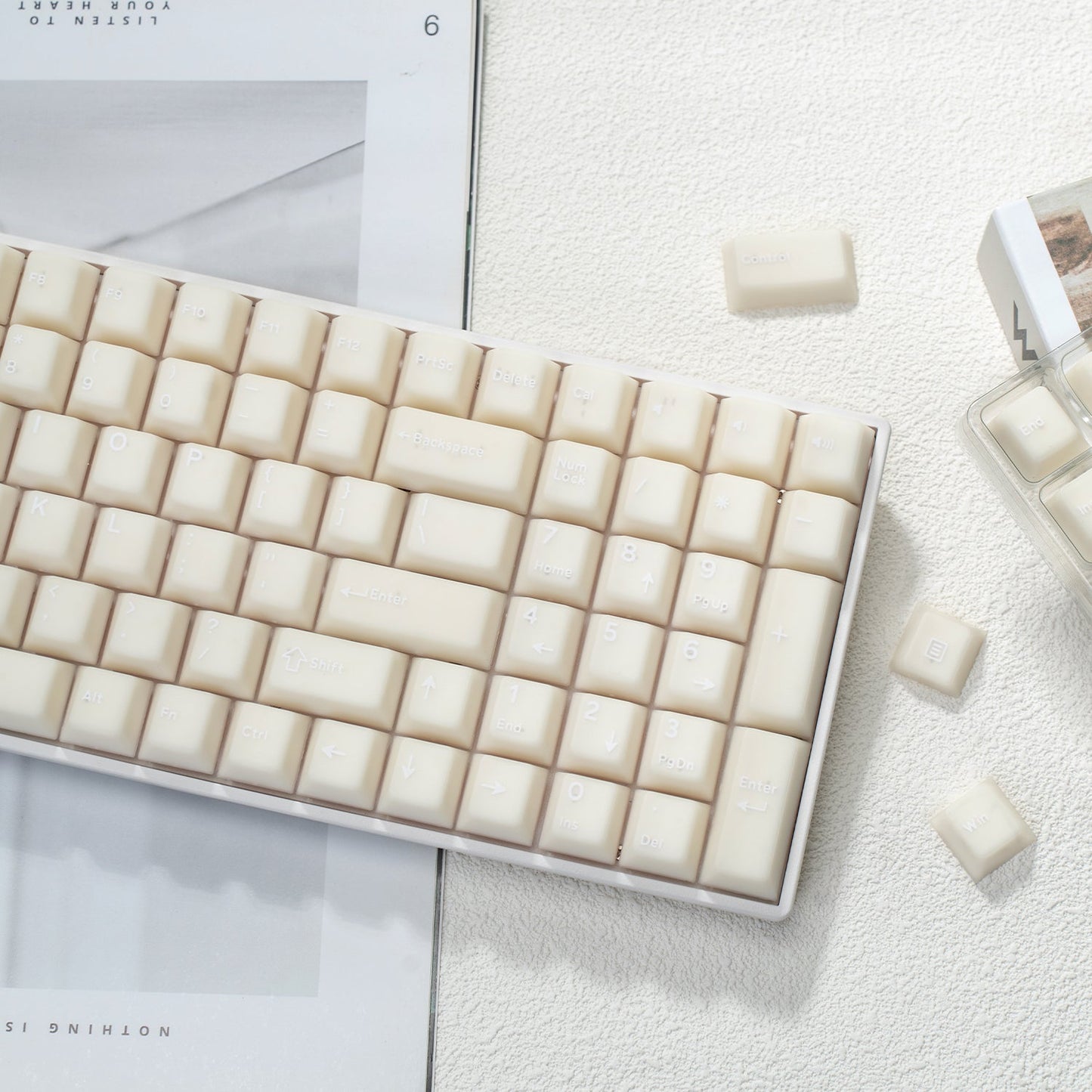 Wireless White Keyboard DM100